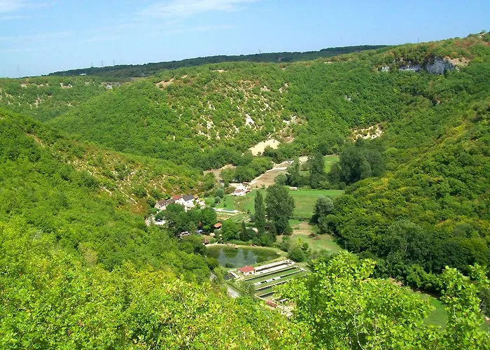 Les Pieds Dans L'eau, Le Blagour Semesterbostad Lachapelle-Auzac